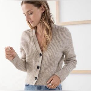 & Other Stories Stockholm Atelier Cropped Wool/Yak Blend Cardigan Oatmeal Large